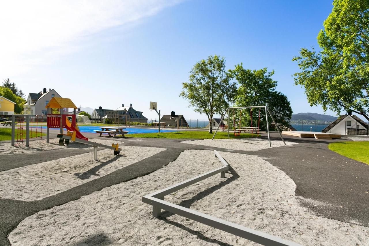 Sentrum Leilighet Ålesund Exteriör bild
