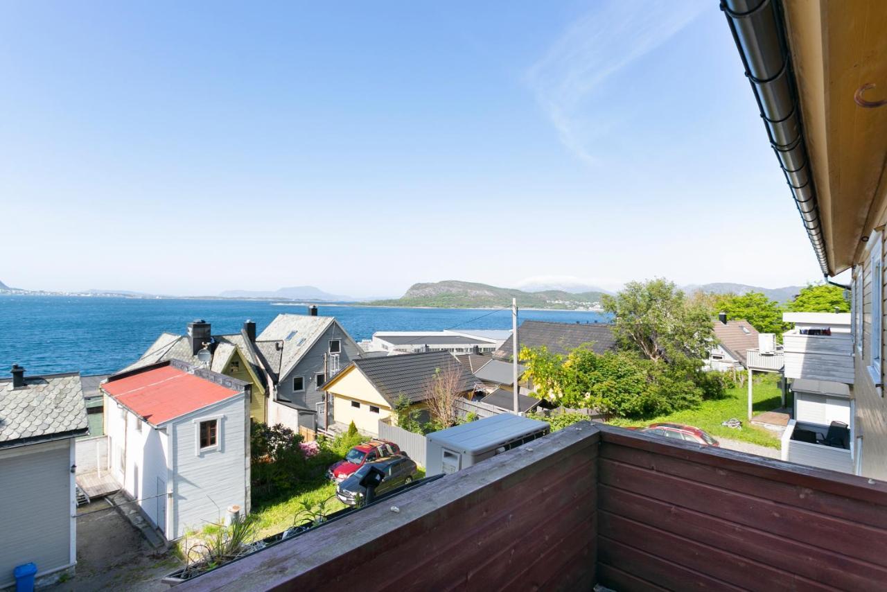 Sentrum Leilighet Ålesund Exteriör bild